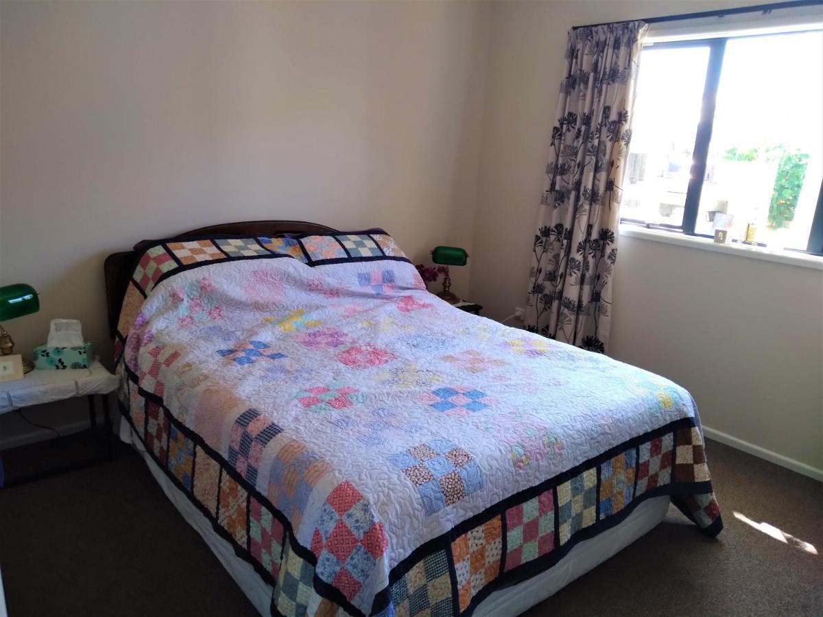 U Beauty - B & B Whangarei Extérieur photo